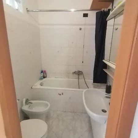 Casa Albarosa, 10 Min Walk Train Station, Free Parking. לה ספציה