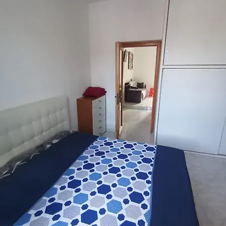 דירה Casa Albarosa, 10 Min Walk Train Station, Free Parking. *
