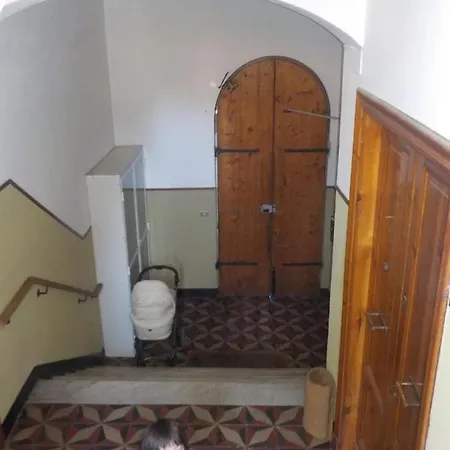 Casa Albarosa, 10 Min Walk Train Station, Free Parking. דירה לה ספציה