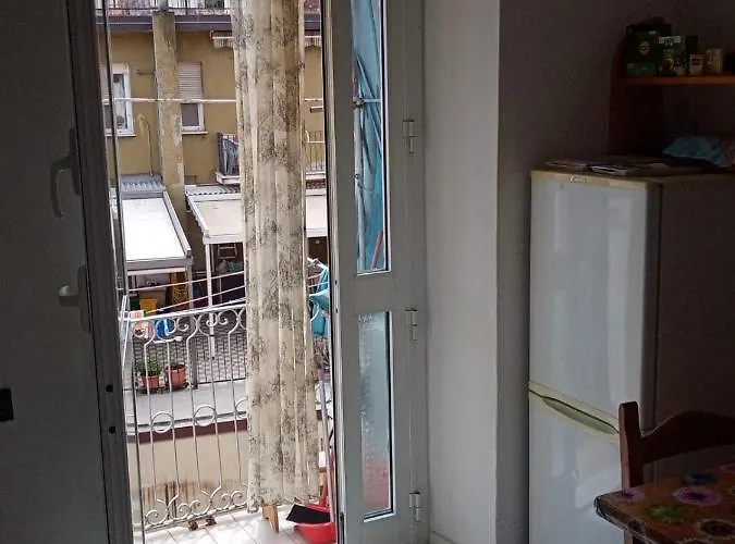 Casa Albarosa, 10 Min Walk Train Station, Free Parking. 라스페치아